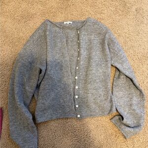 Elegant Gray Women's Cardigan